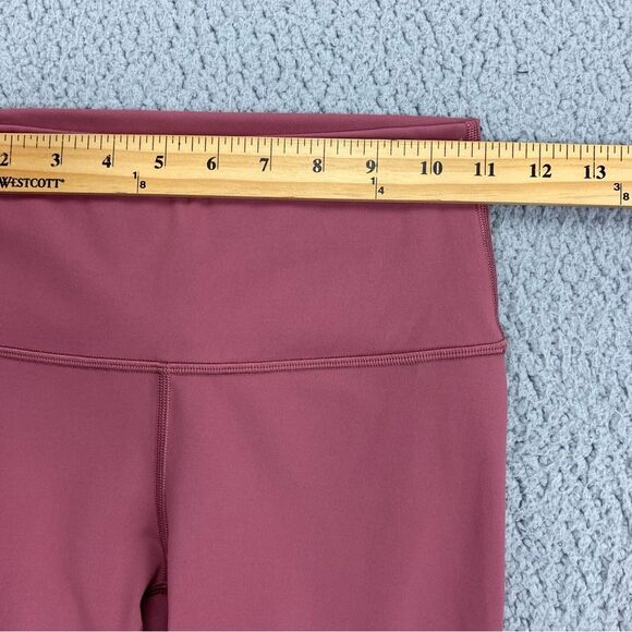 Lululemon Wunder Under Hi-Rise 1/2 Tight Yoga Full-On Luxtreme 17"  |  Size: 4 - Picture 8 of 12